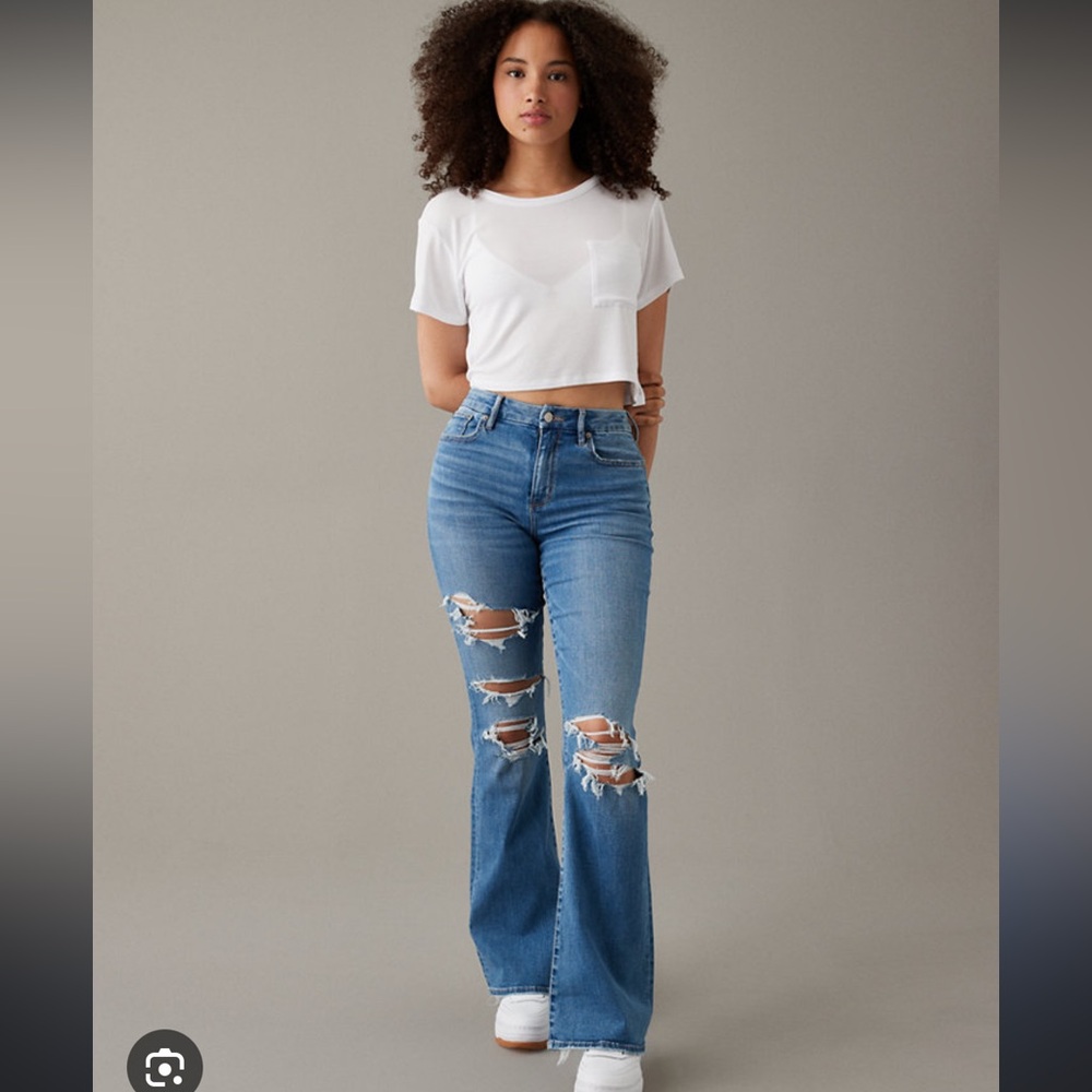 AE STRETCH CURVY RIPPED
SUPER HIGH-WAISTED FLARE